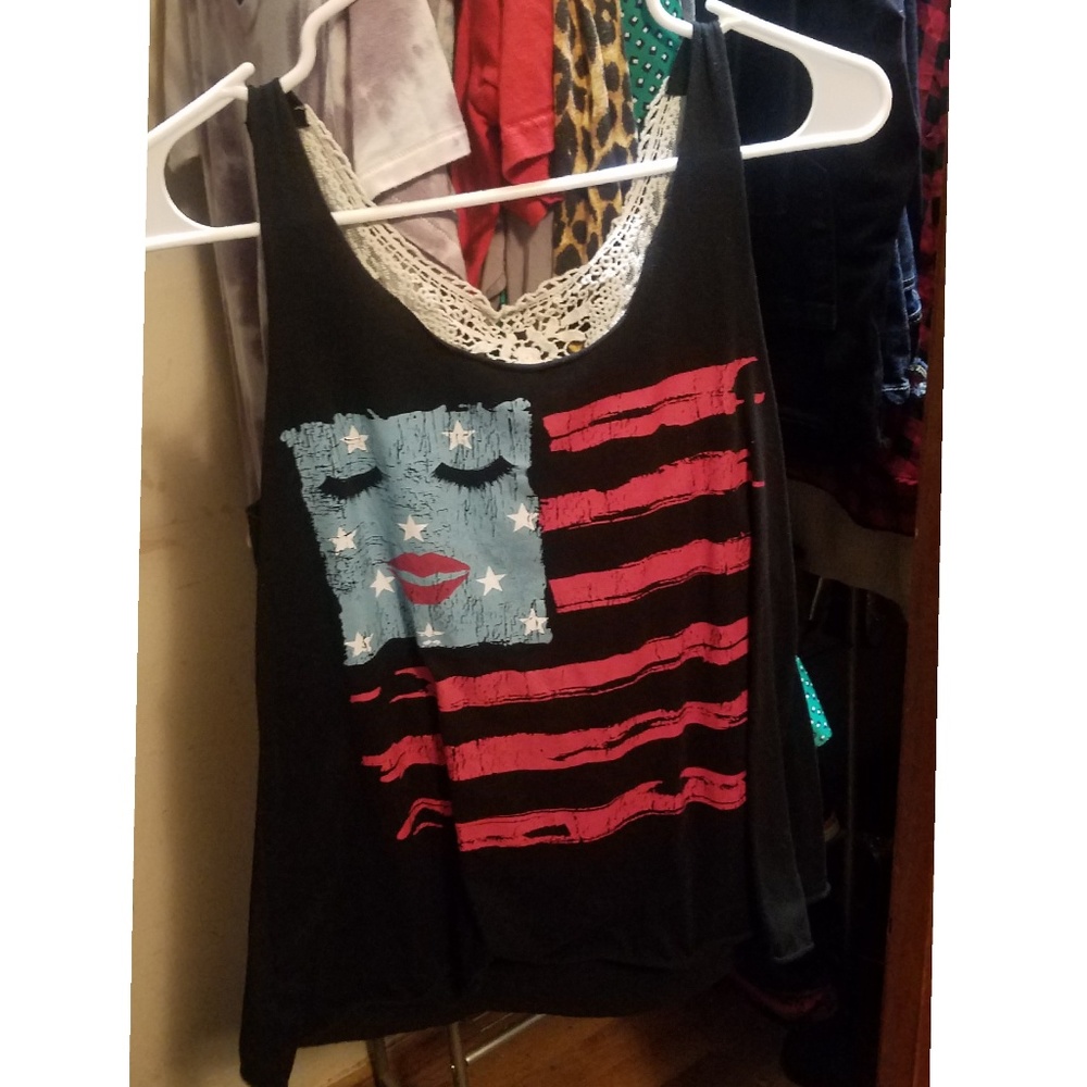 *Bundle deal* Included in 2 for $8!!